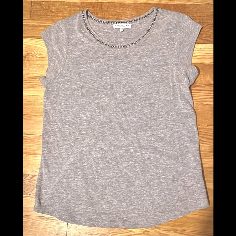 Current Air cap sleeve top with chain detail neckline. Super cute!